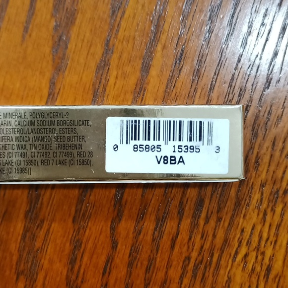 Elizabeth Arden Beautiful Color Luminous Lip Gloss Cameo 06 Lipstick Balm - Picture 10 of 12